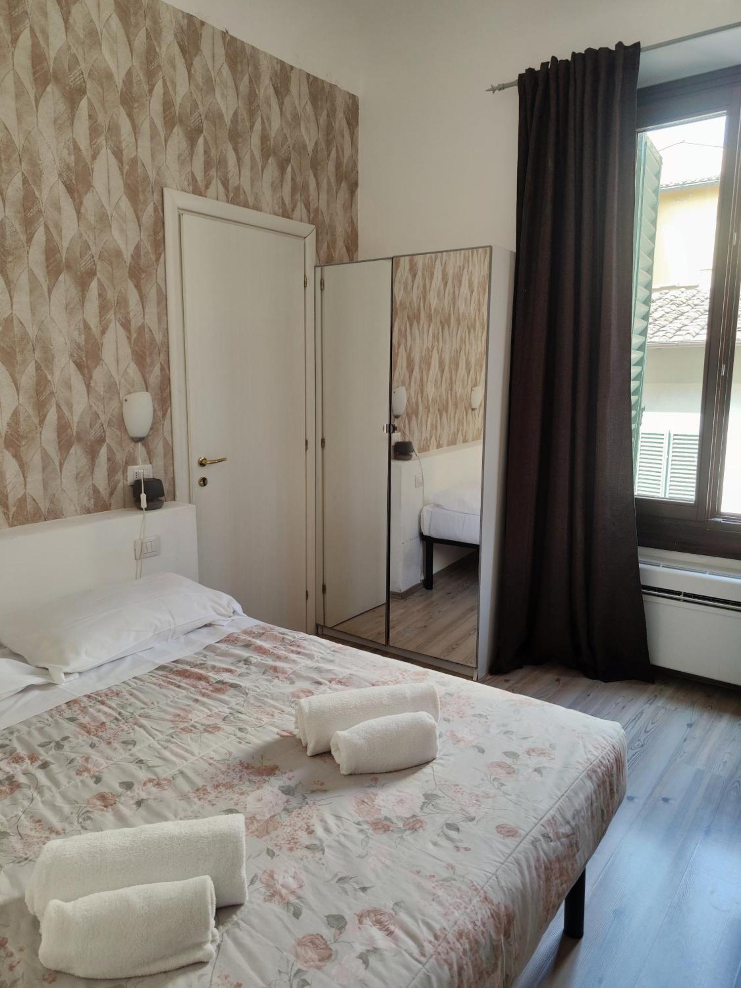Nashira Rooms Флоренция Экстерьер фото